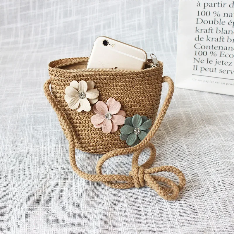 Children's Straw Crossbody Bag - Embroidery Love avaliação e preço
