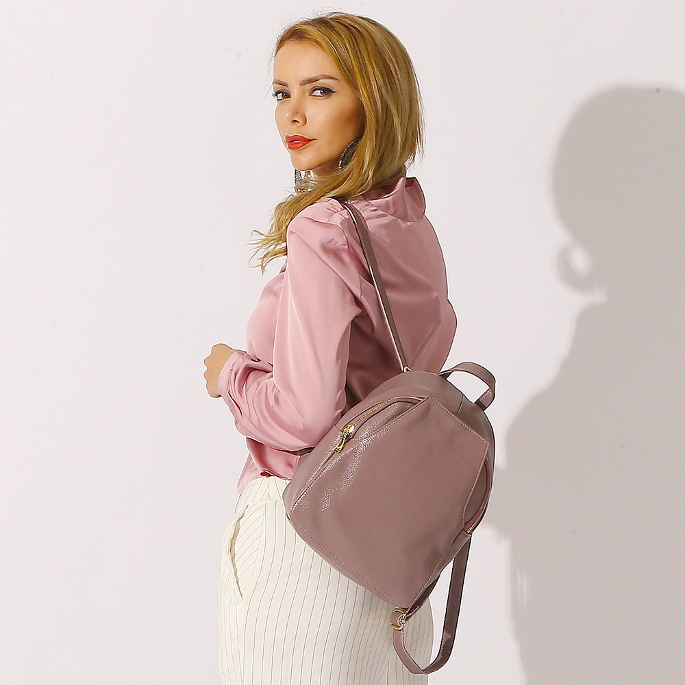 Zency Charm Women Backpack 100 - Embroidery Charm avaliação e preço