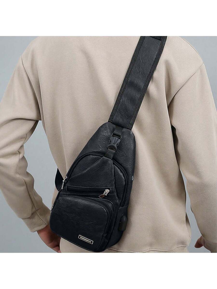 Mens Sling Bag With USB Port,  - Embroidery Bag avaliação e preço