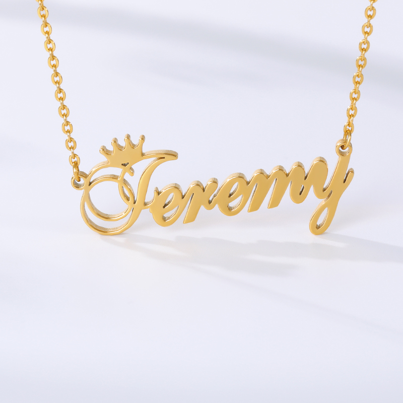 Personalized Crown Name Neckla - Embroidery Charm avaliação e preço