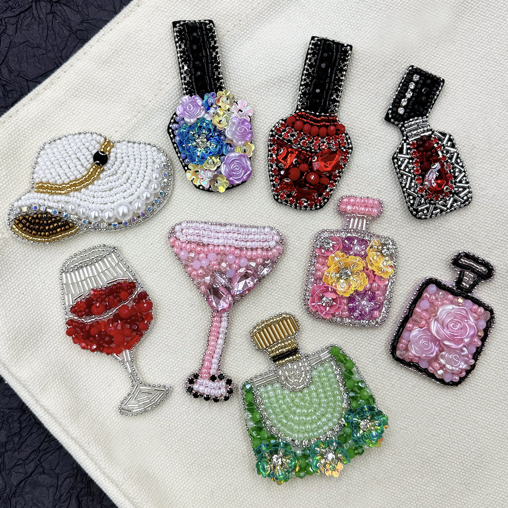 Handmade beads and rhinestones - Embroidery Viewer avaliação e preço